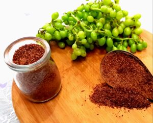 گرد غوره ژیوار در ظرف شیشه