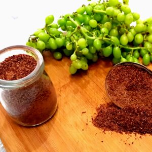 گرد غوره ژیوار در ظرف شیشه