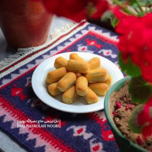 نان خرمایی با بافت نرم و خرمای طبیعی