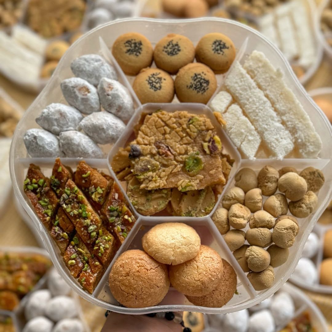 فروش شیرینی سنتی یزد تازه و اصل با قیمت مناسب در فروشگاه ژیوار