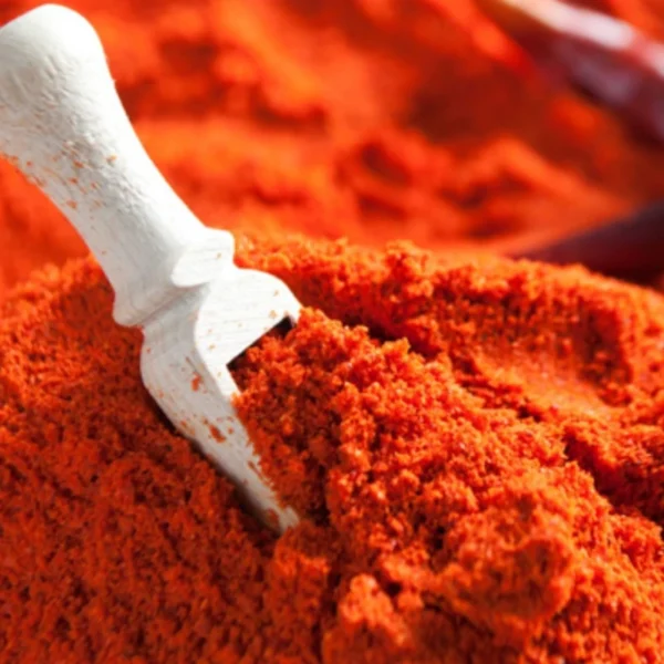 پاپریکا ممتاز ژیوار با رنگ طبیعی