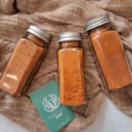 پودر پاپریکا ممتاز ۱۰۰ گرمی ژیوار با رنگ طبیعی و بسته‌بندی بهداشتی