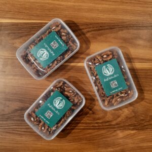 مغز گردوی ایرانی تازه بسته‌بندی‌شده در ظروف بهداشتی TEB PLASTIC