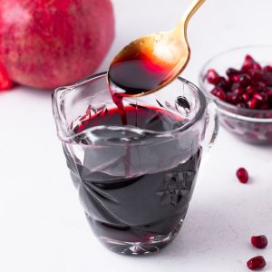 رب انار برای چی خوبه – رب انار طبیعی شیراز با غلظت ایده‌آل