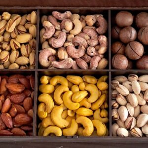 جعبه هدیه آجیل لوکس طرح ۲ با پسته، بادام، ماکادمیا
