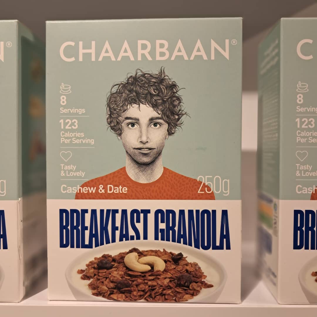 بسته گرانولا وگان باکسی چاربان ۲۵۰ گرمی از فروشگاه ژیوار