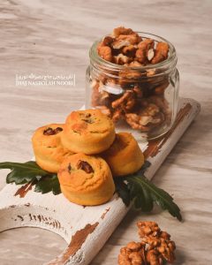 نان خرمایی گردویی حاج نصرالله نوری از نمای نزدیک 