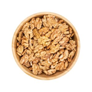 مغز گردوی درجه یک مراغه درشت و پرچرب در تصویر کلوزآپ