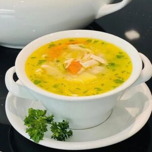سوپ مرغ و سبزیجات با پودر پیاز خالص